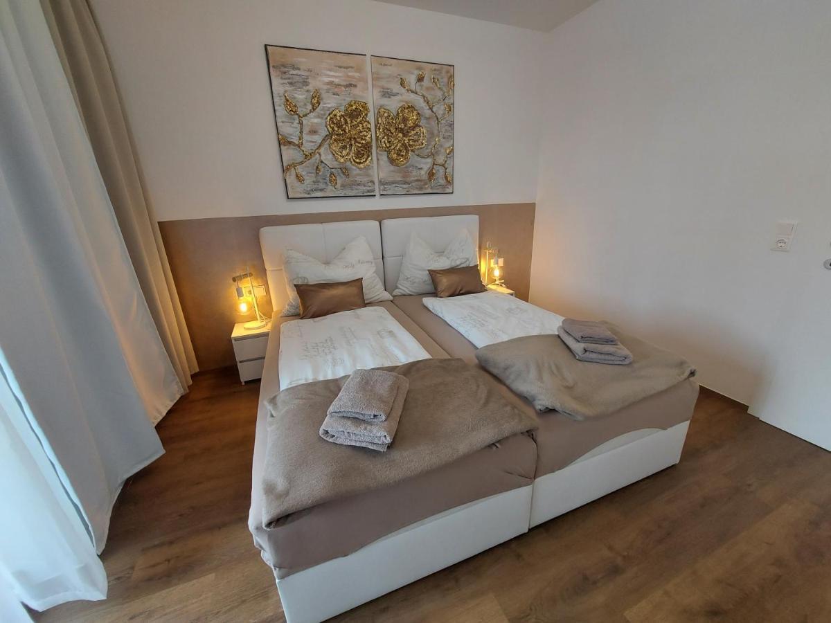 Auszeit Steiraland 8 Mit Ueberdachten Balkon Und Parkplatz Leoben  Dış mekan fotoğraf